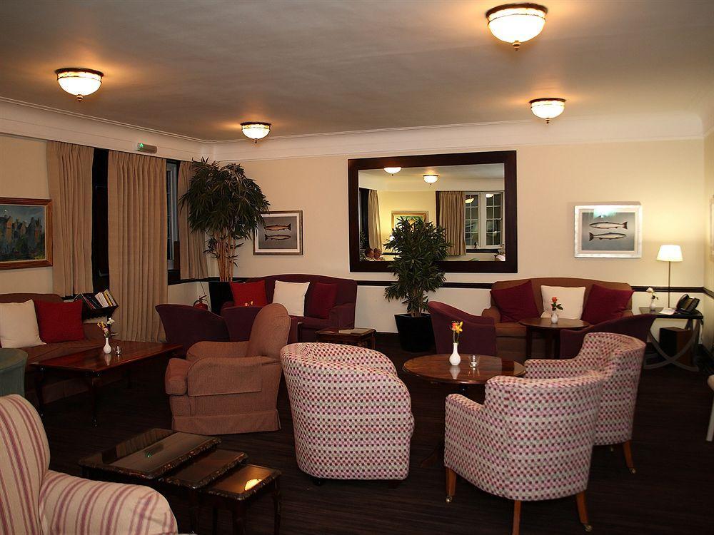 Bridge Of Orchy Hotel Εξωτερικό φωτογραφία