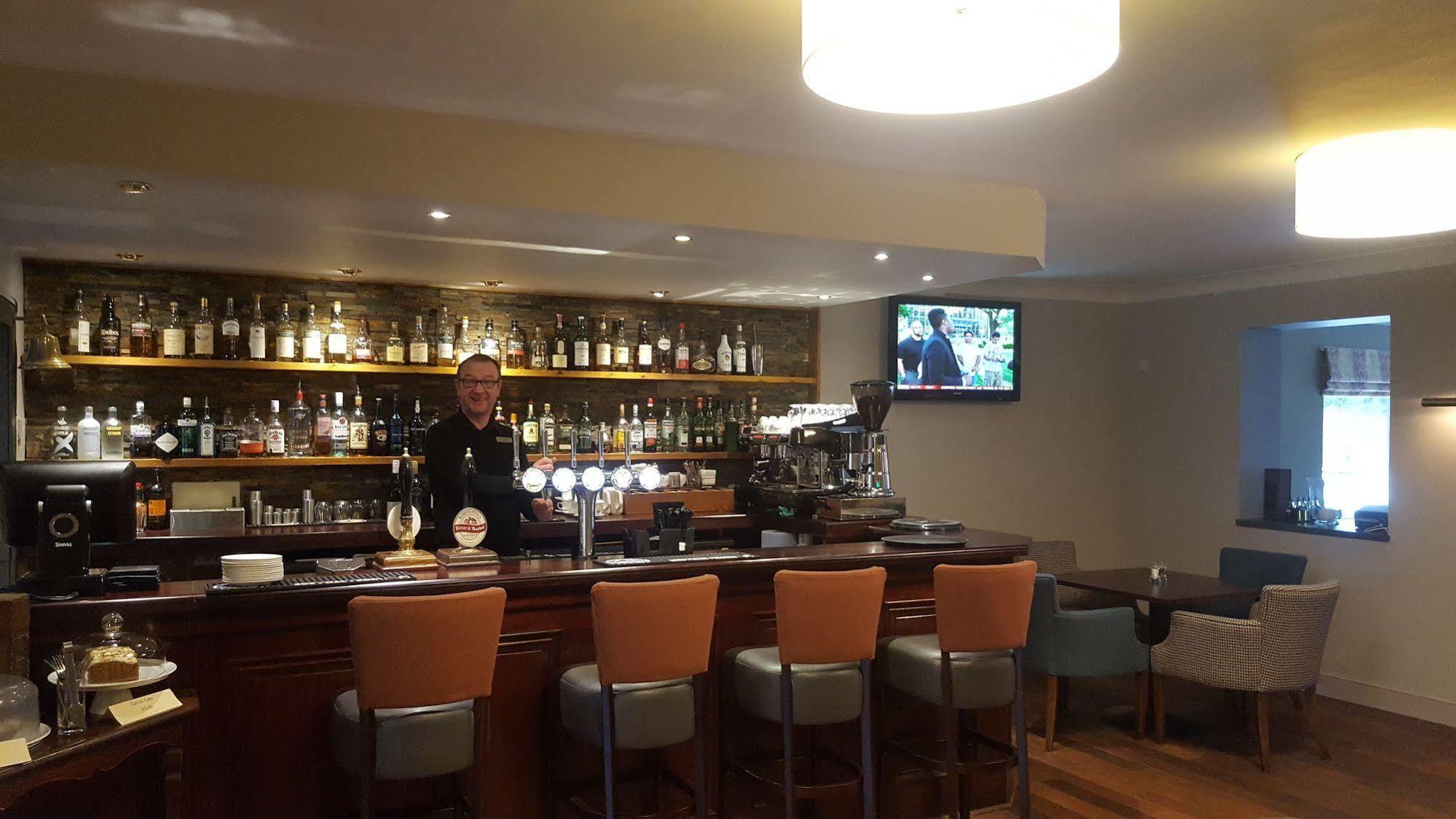 Bridge Of Orchy Hotel Εξωτερικό φωτογραφία