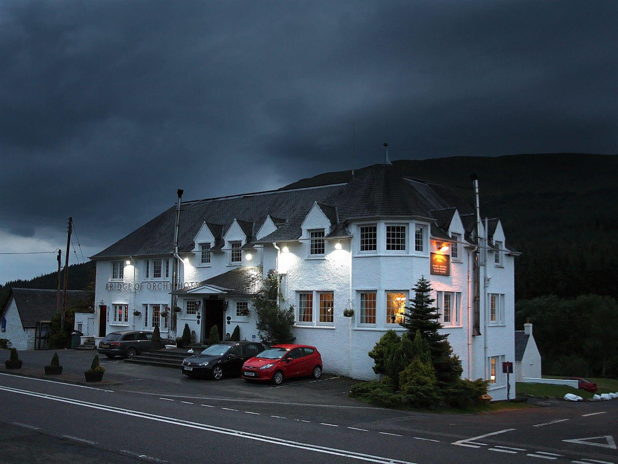 Bridge Of Orchy Hotel Εξωτερικό φωτογραφία