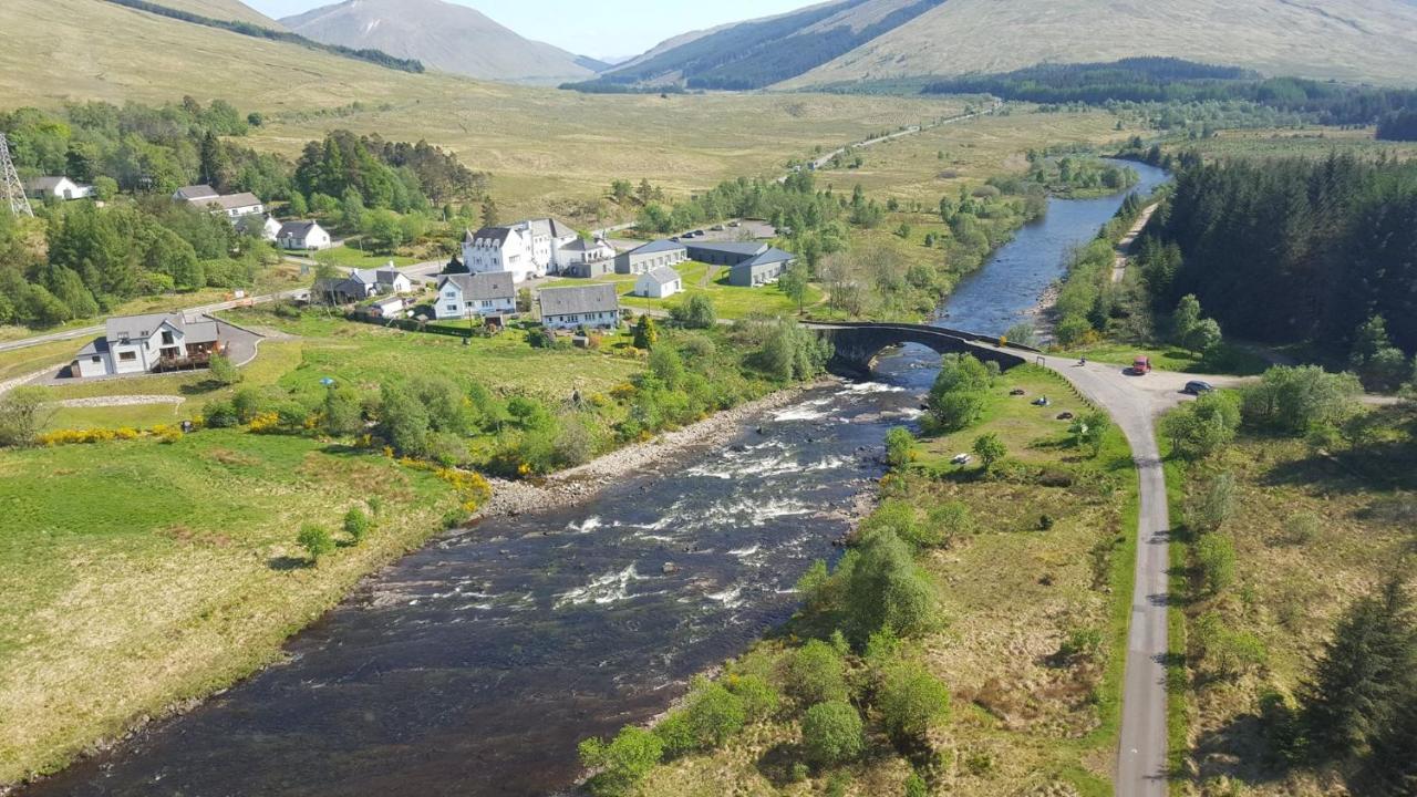 Bridge Of Orchy Hotel Εξωτερικό φωτογραφία