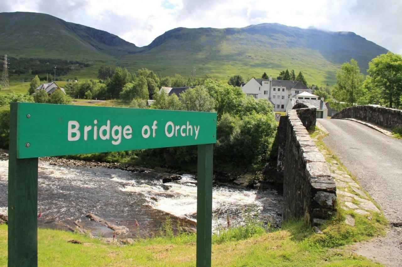 Bridge Of Orchy Hotel Εξωτερικό φωτογραφία